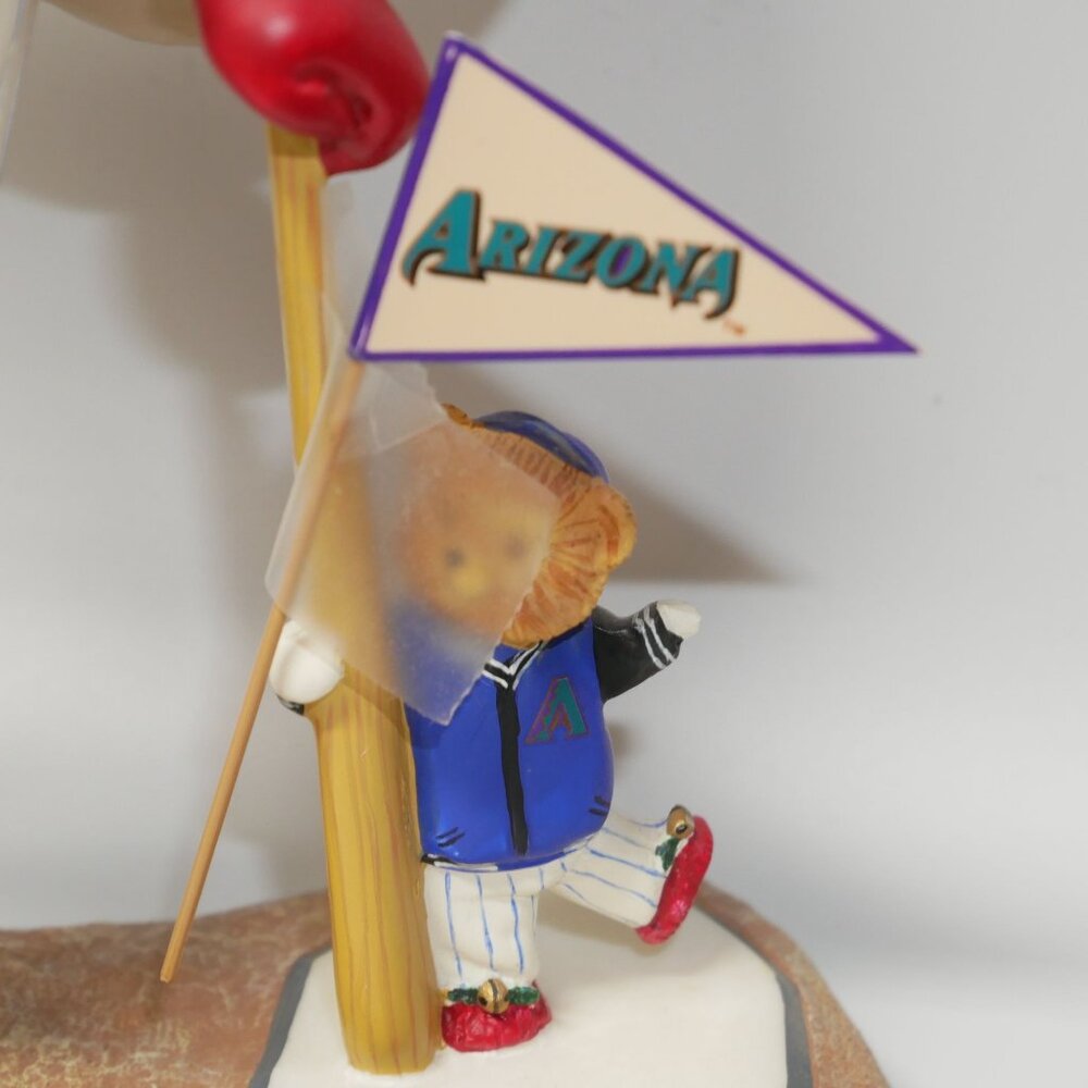 Danbury Mint MLB Arizona Diamondbacks Santa Figurine 2001 ~9" - Picture 2 of 6